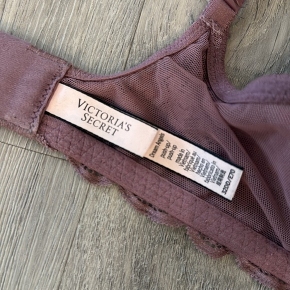 Victoria's Secret dream angle push up Pink Lace Trim Bra size 32DD - Picture 8 of 8